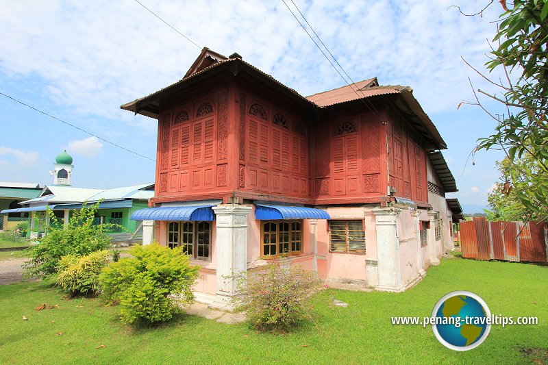 Malay house at Permatang Sungai Dua