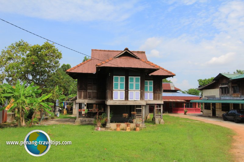 Malay house at Permatang Sungai Dua