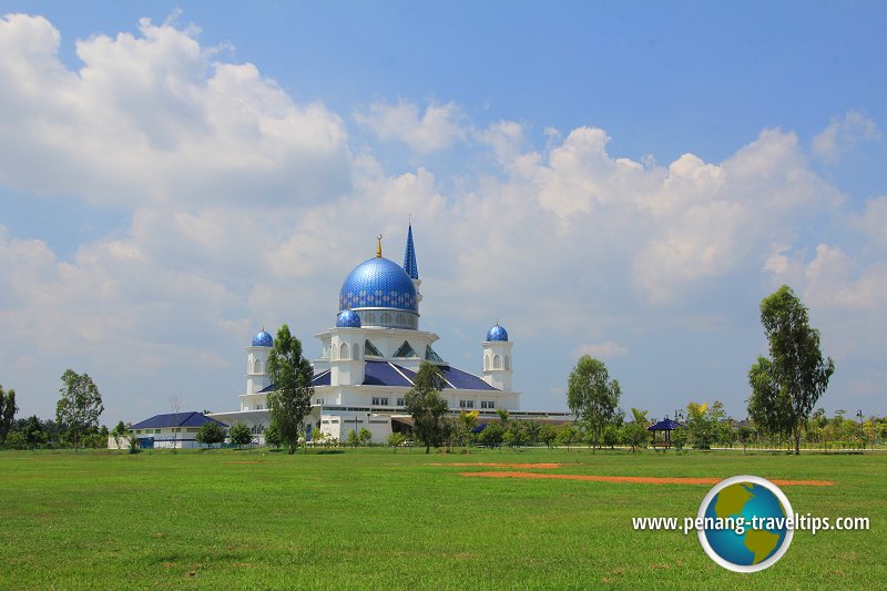 Masjid Abdullah Fahim, Kepala Batas