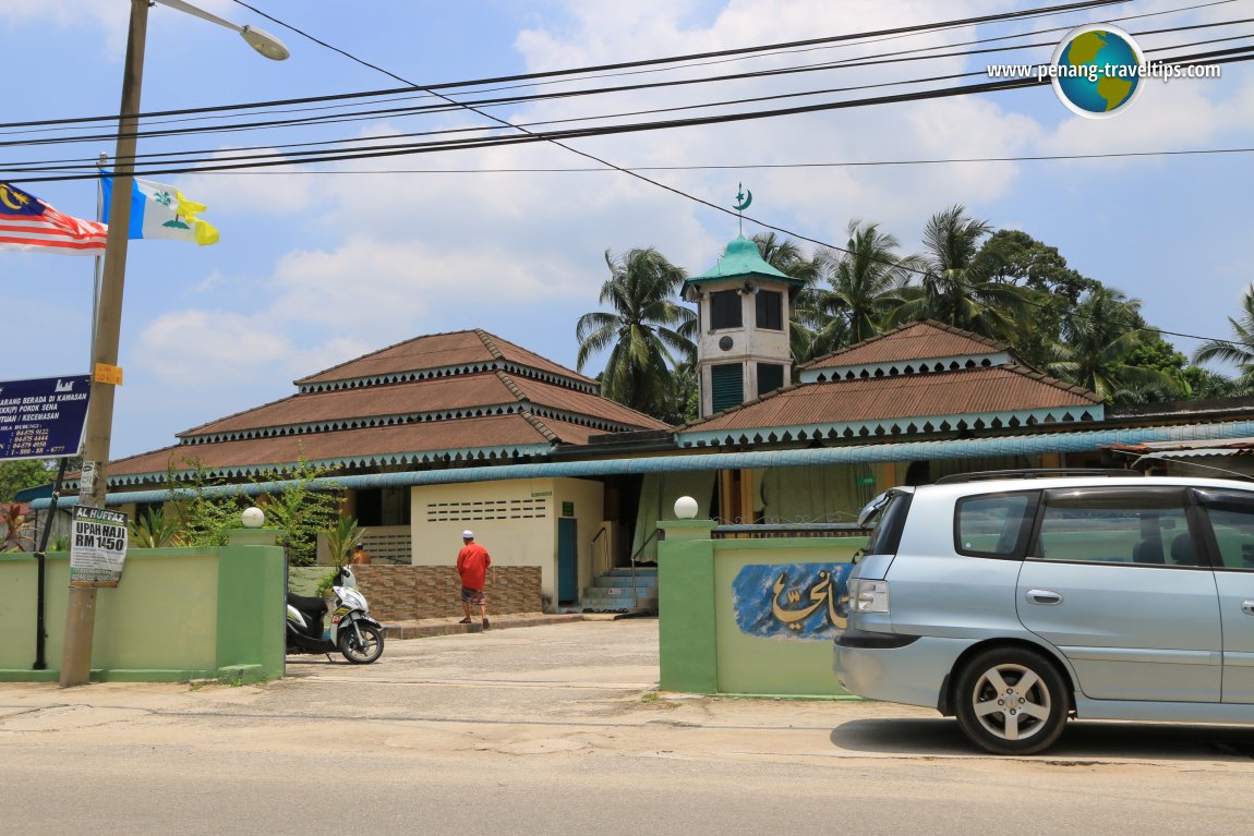 Masjid Kampung Banggol