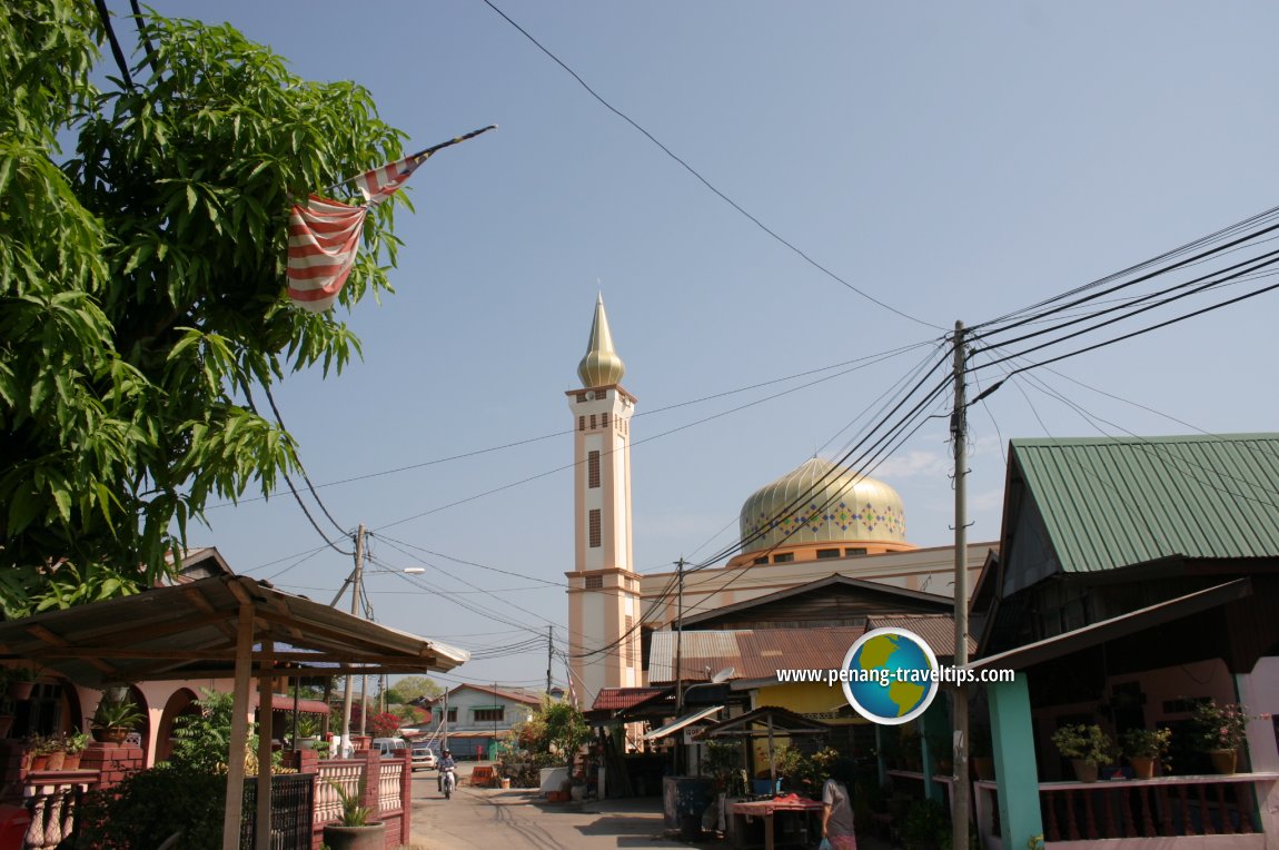 Masjid Kuala Muda, on the Penang side of Kuala Muda