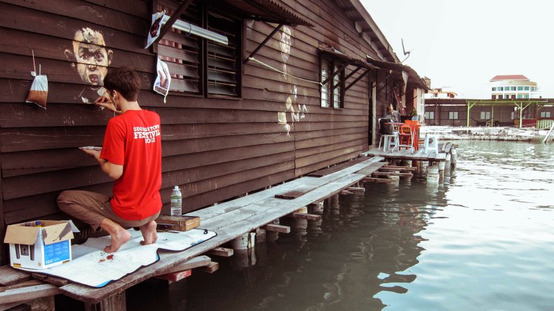 Materializing art at Chew Jetty