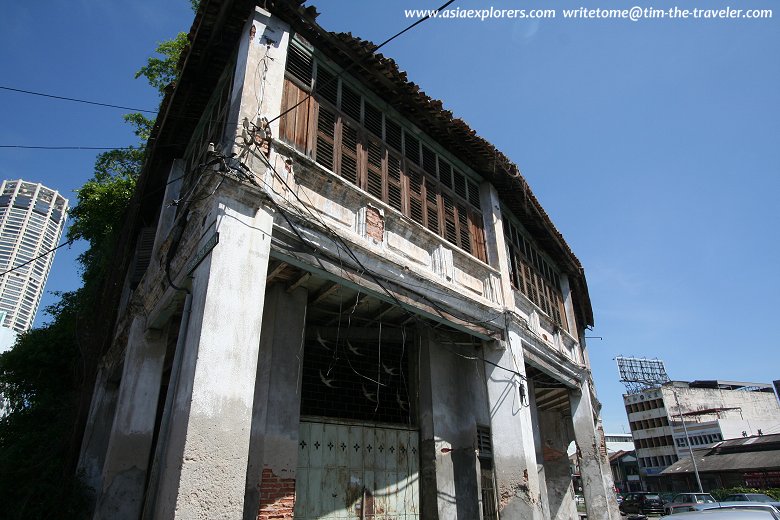 Dilapidated shophouses along Maxwell Road