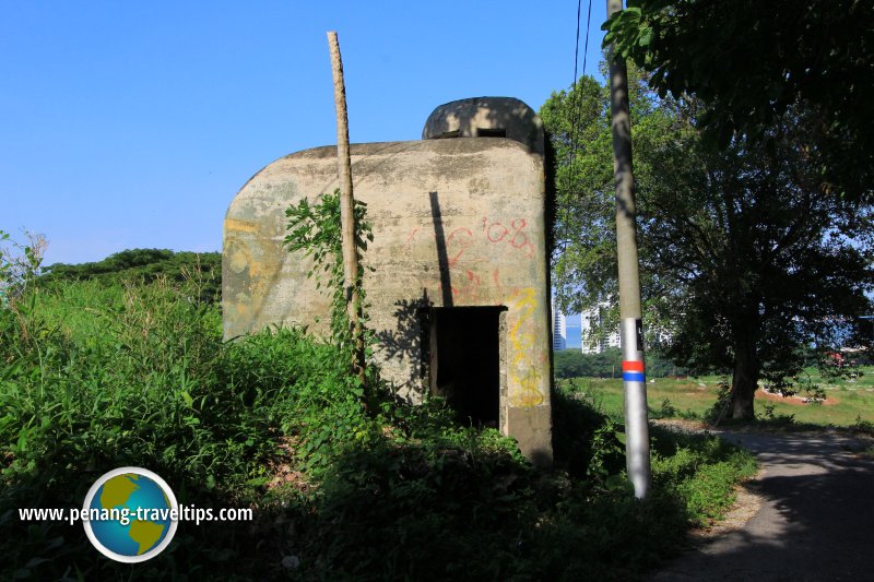 Mount Erskine Cemetery Pillbox