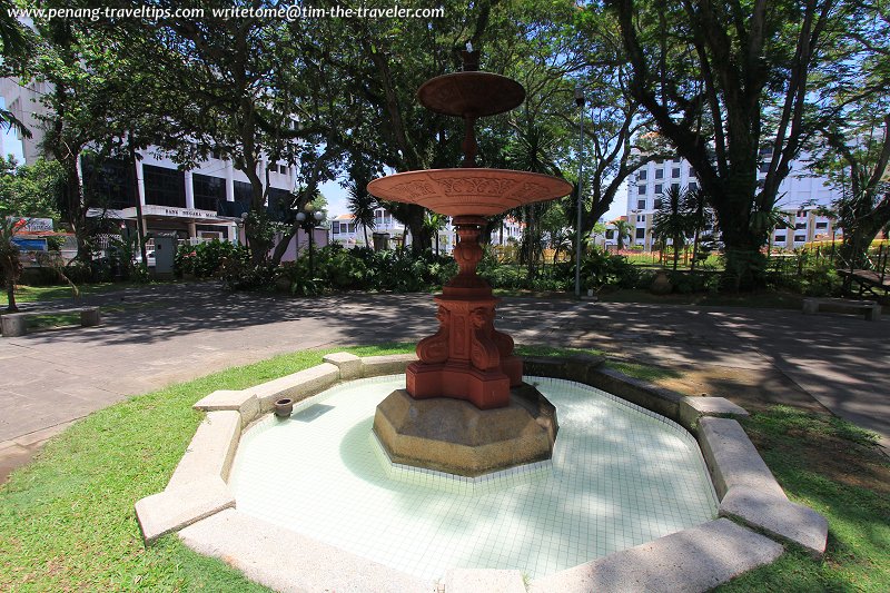 The Municipal Fountain after restoration