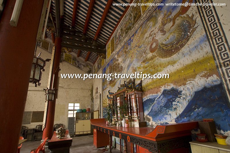 The main altar at Ng Fook Thong Temple