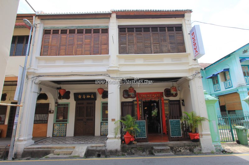 Nyonya House, Stewart Lane