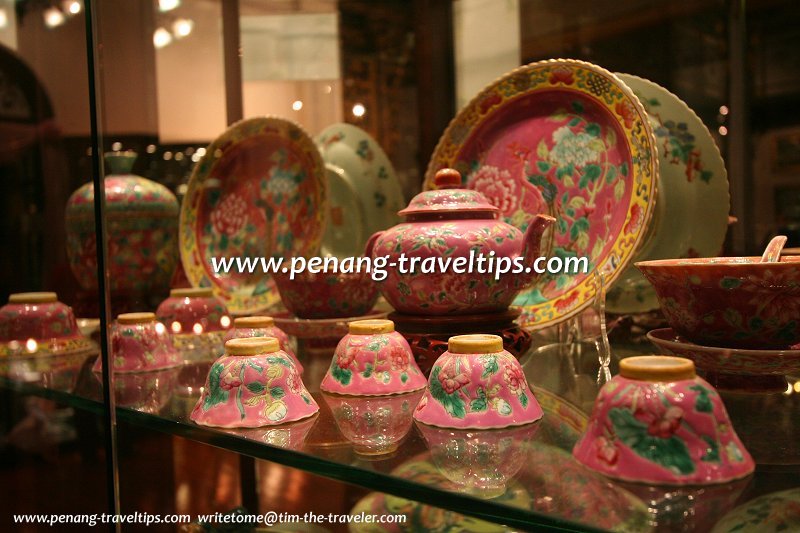 Nyonya porcelain ware