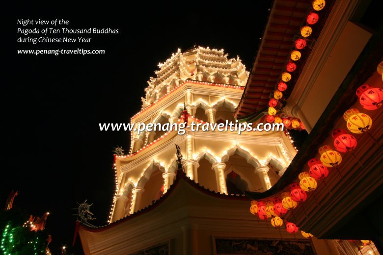 Pagoda of 10000 Buddhas, night view