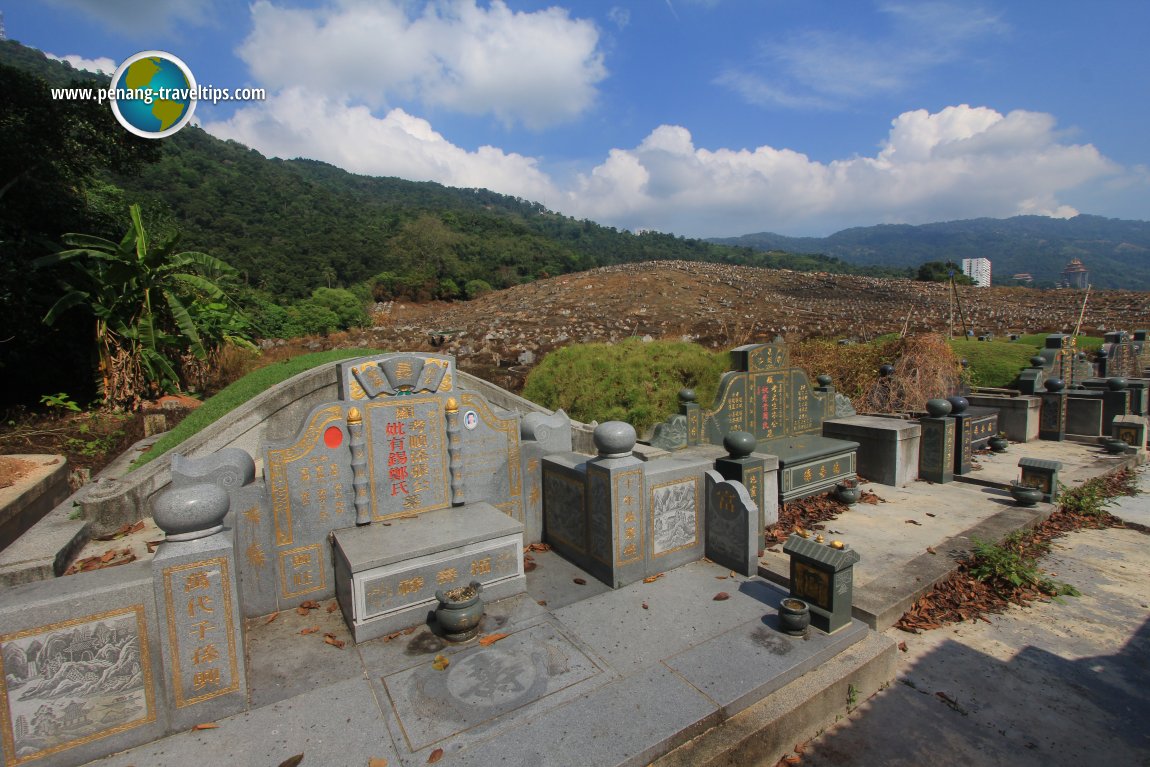 Paya Terubong Hokkien Cemetery