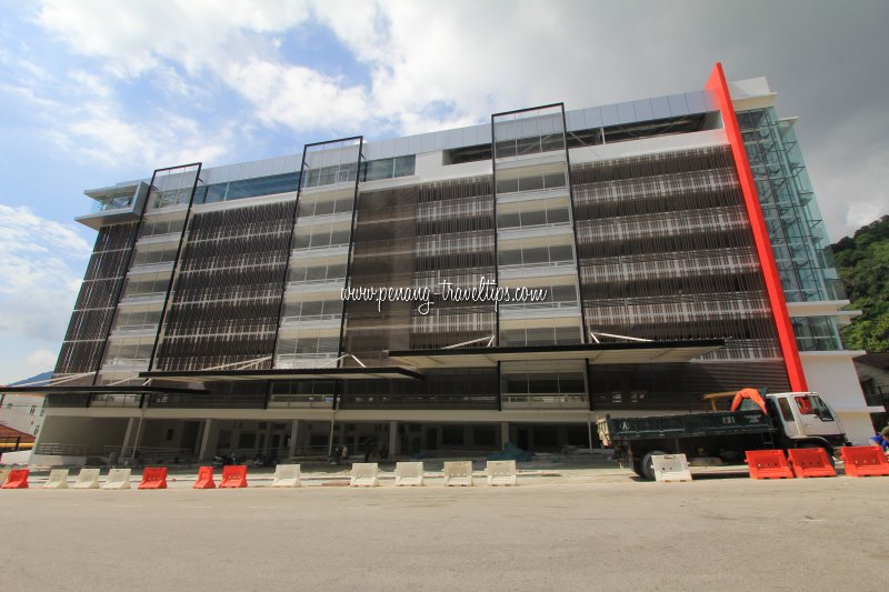 Tempat Letak Kereta Bertingkat Bukit Bendera