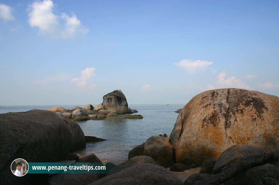 The seashore boulders at Permatang Damar Laut