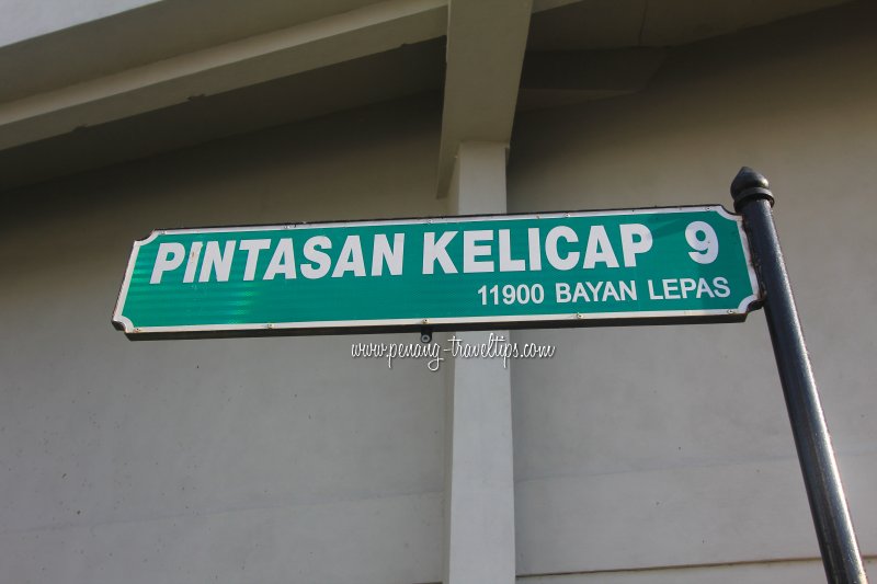 Pintasan Kelicap 9 road sign