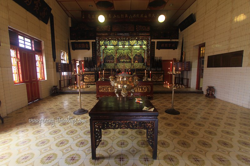 Prayer Hall, Yap Temple