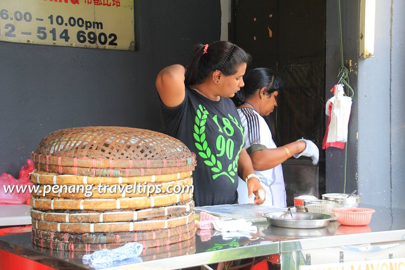 Putu Piring in Pulau Tikus