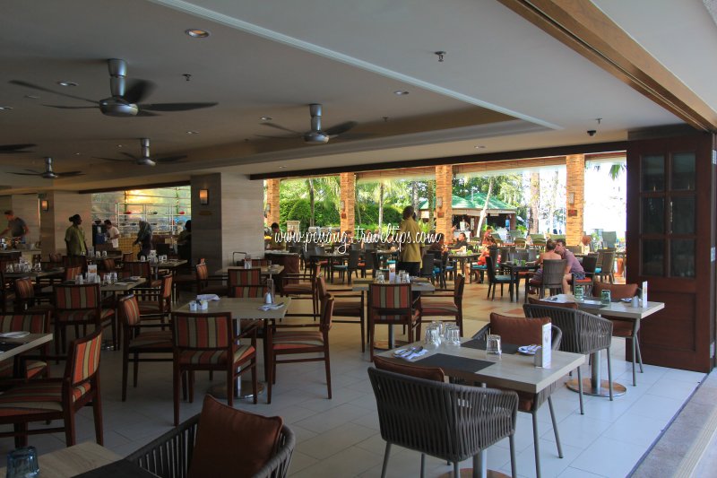 The restaurant at Holiday Inn Penang