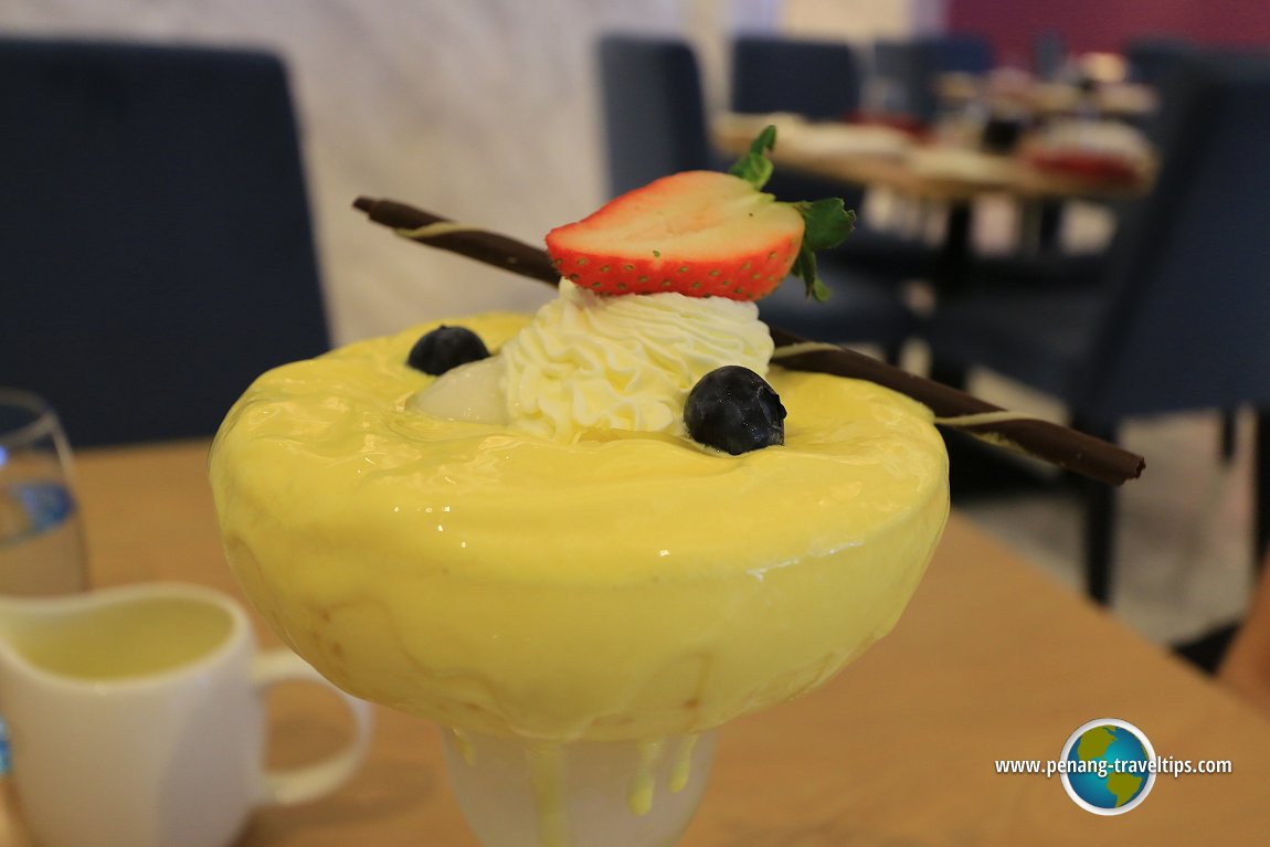 Roselle Coffee House, Lexis Suites Penang