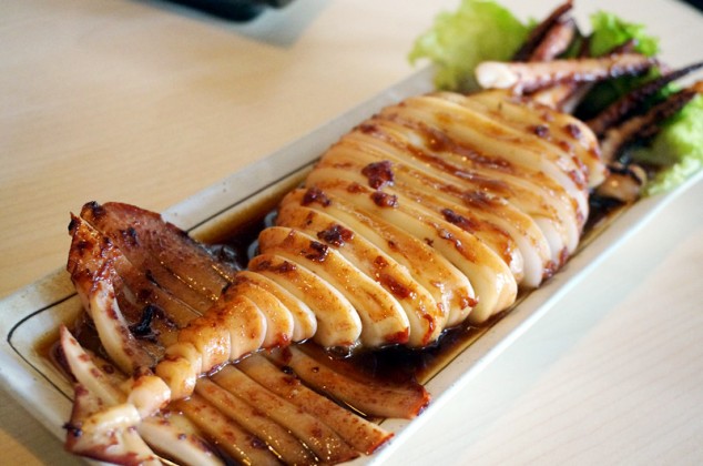 Nama Ika Teriyaki, Sakana Sushi Bar