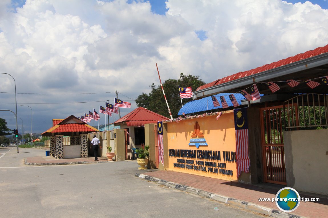 Sekolah Menengah Kebangsaan Valdor