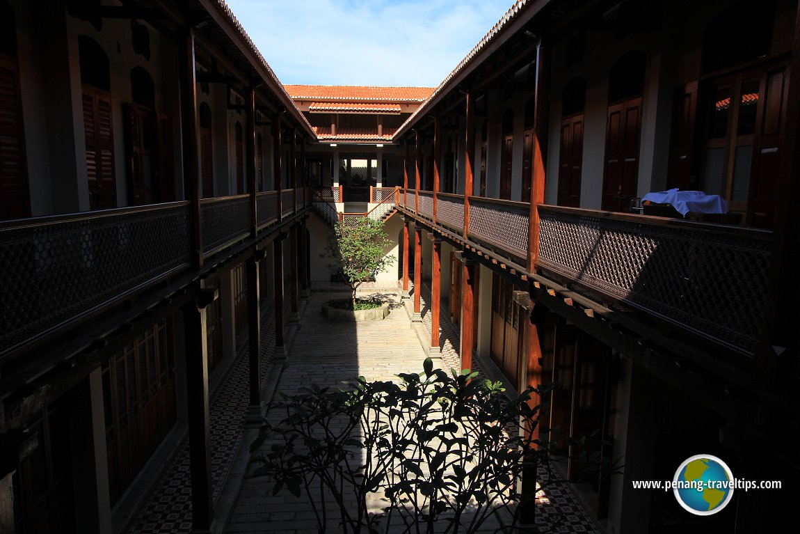 Seven Terraces courtyard
