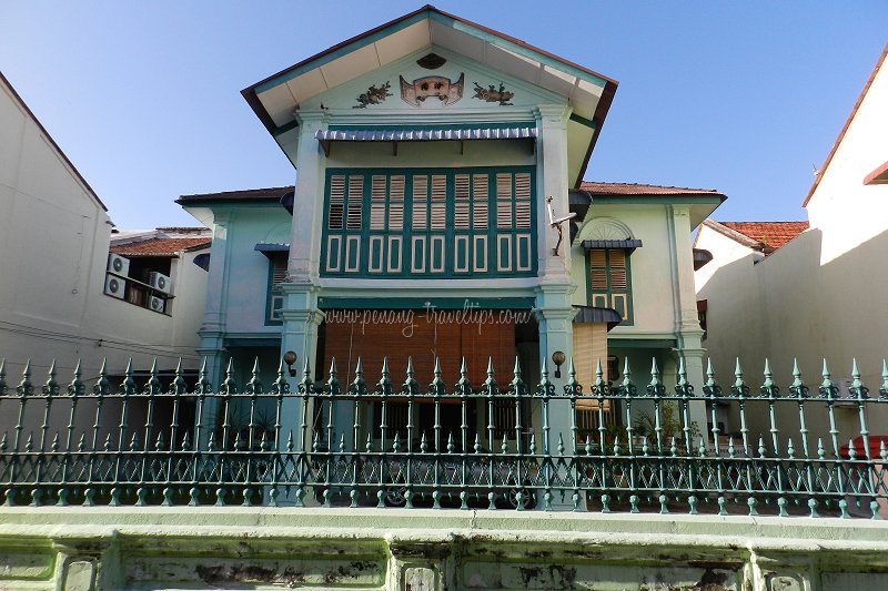 Traditional-style bungalow on Stewart Lane