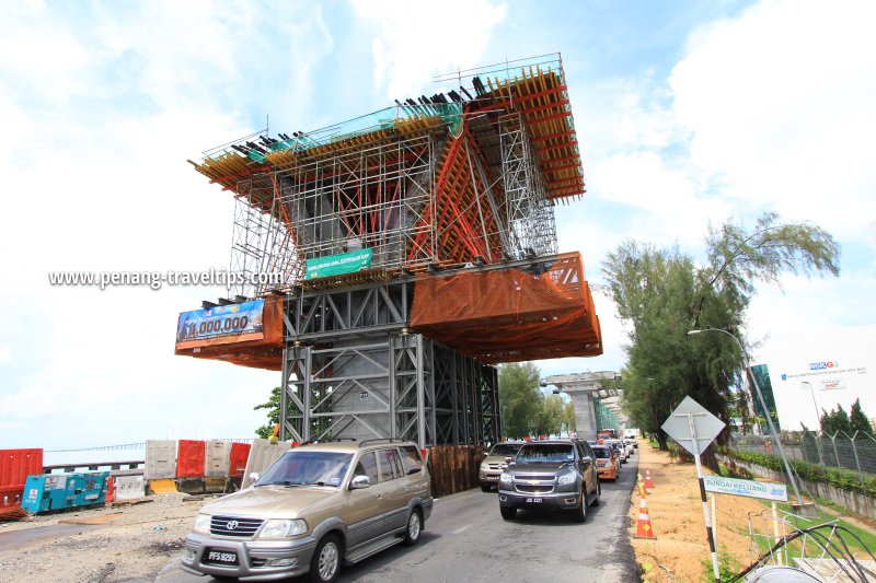 Sungai Keluang Bridge under construction