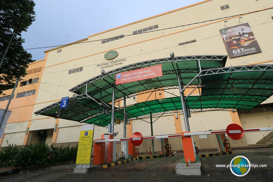 Entrance to Sunway Carnival Mall car park