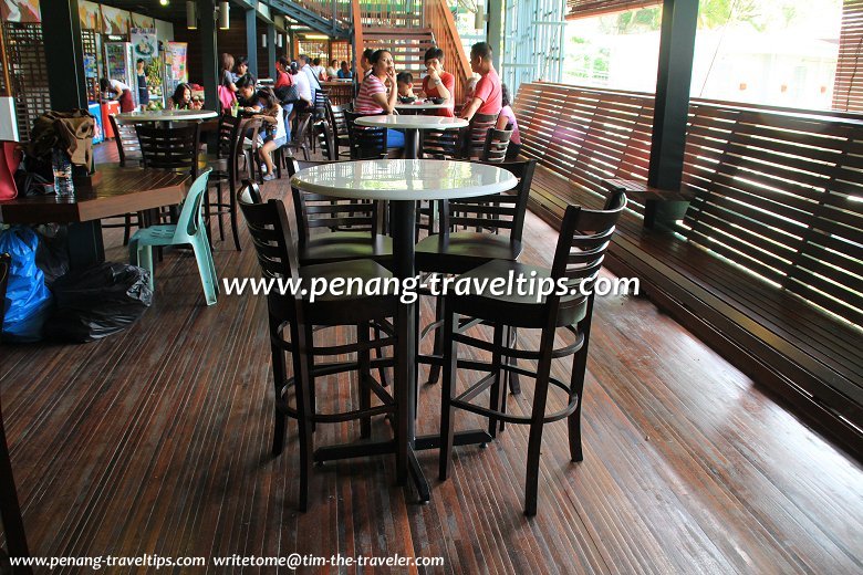 Table at Astaka Bukit Bendera