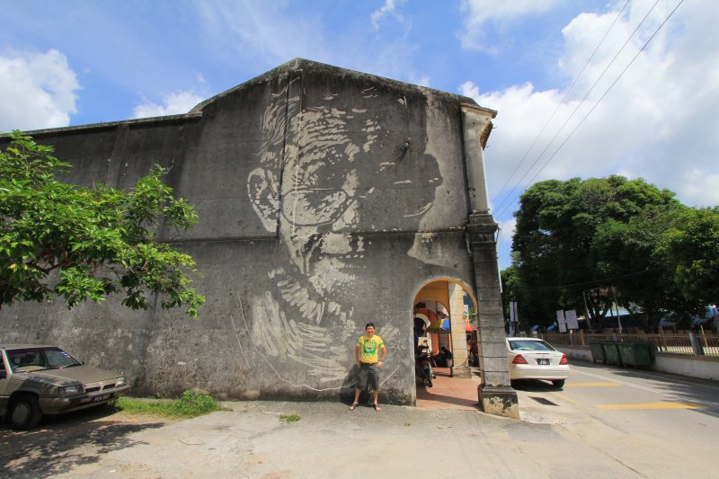 Tim with the Urban Xchange Balik Pulau Mural