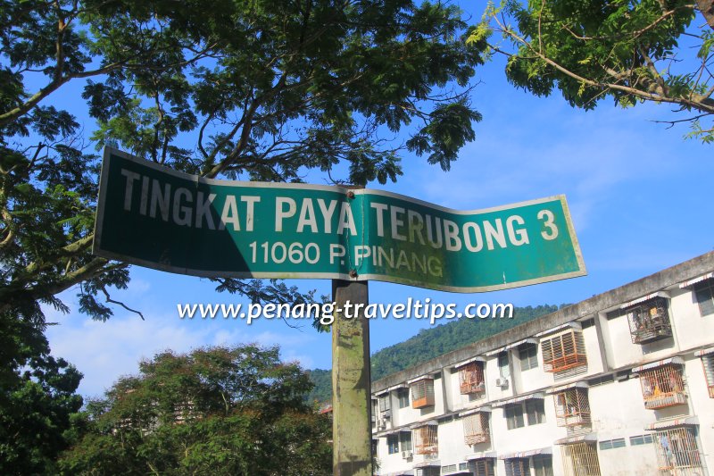 Tingkat Paya Terubong 3 road sign