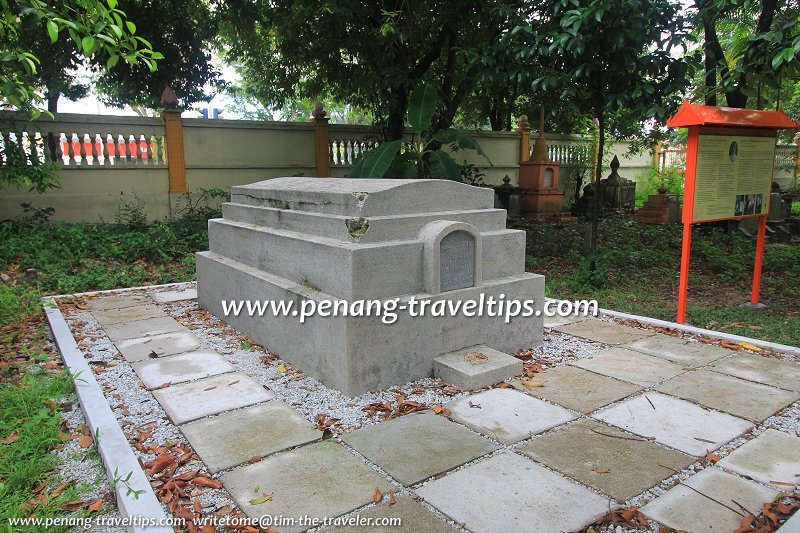 Tomb of Phraya Manopakorn Nititada
