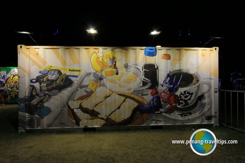 Transformers Street Art, Esplanade