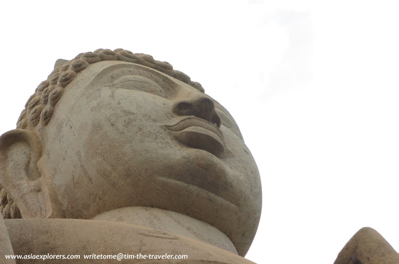 The face of the Aukana Buddha
