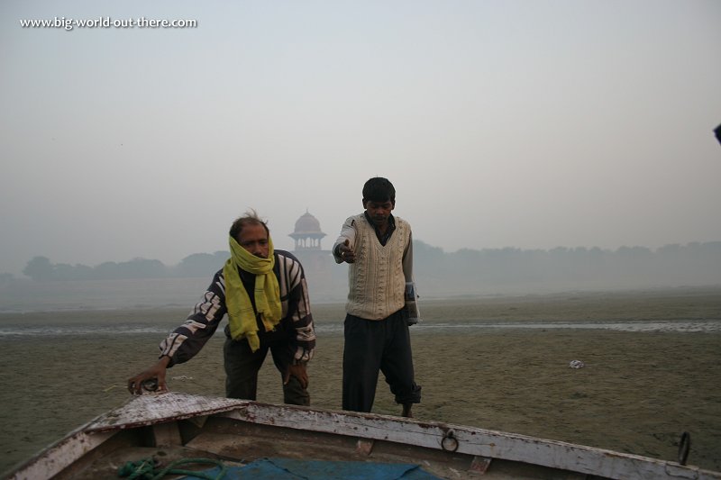 Boatmen on the Yamuna