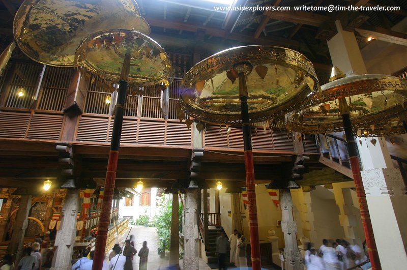 Brass parasols, Temple of the Sacred Tooth Relic