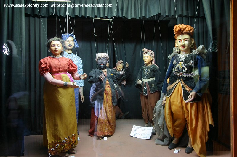 Folk puppets, National Museum