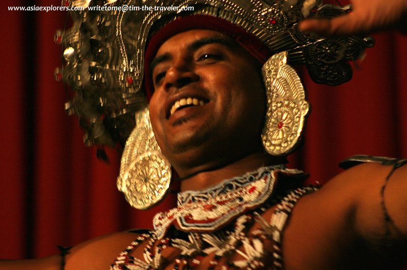 Kohomba Kankariya performance