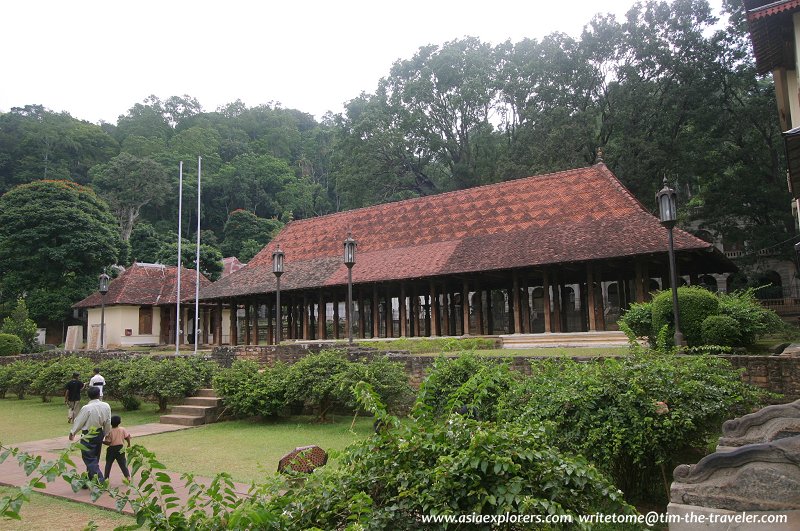 Pavilion on the grounds of the Tooth Relic Temple