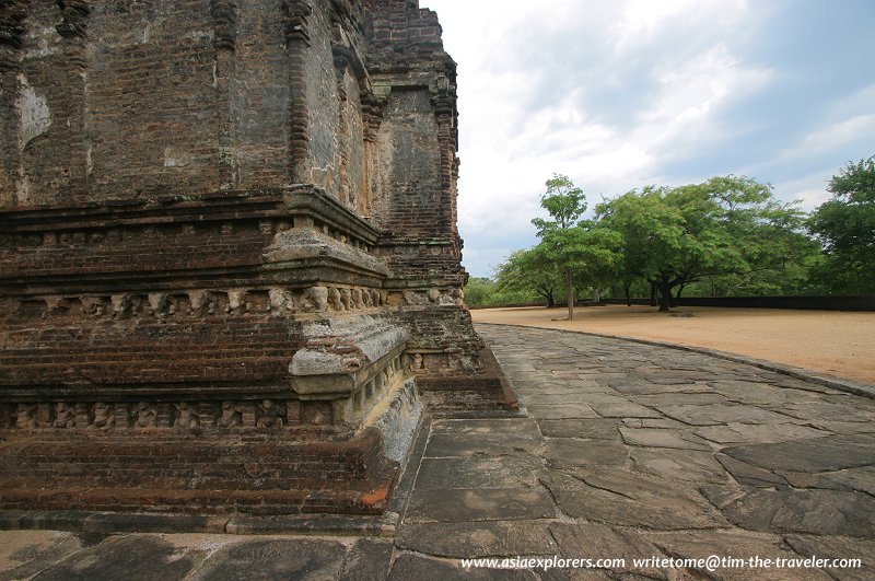 Platform of Rankot Vihara