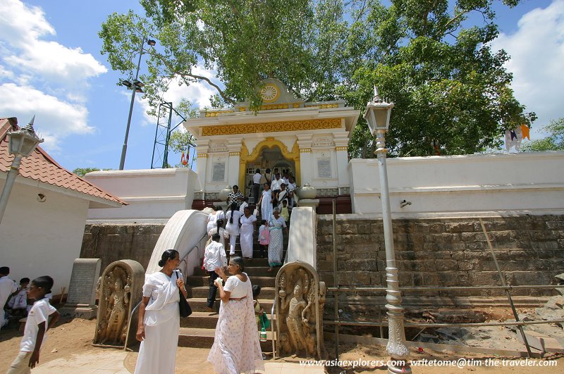 The Sri Maha Bodhi Temple