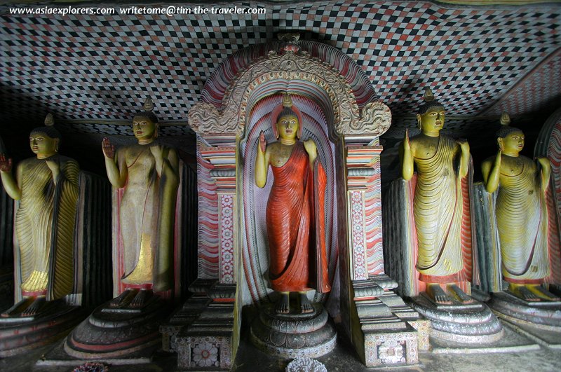 Standing Buddha statues, Dambulla Cave