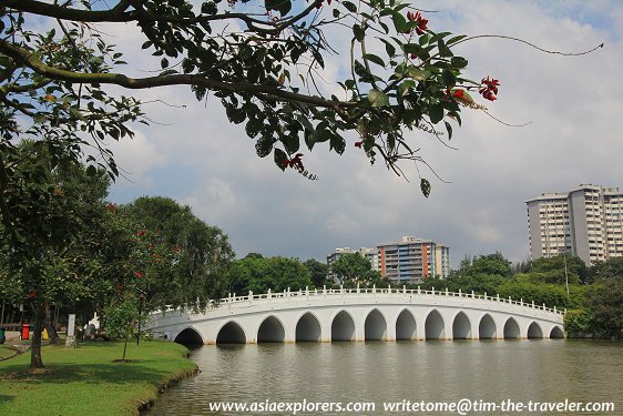 White Rainbow Bridge, Chinese Garden