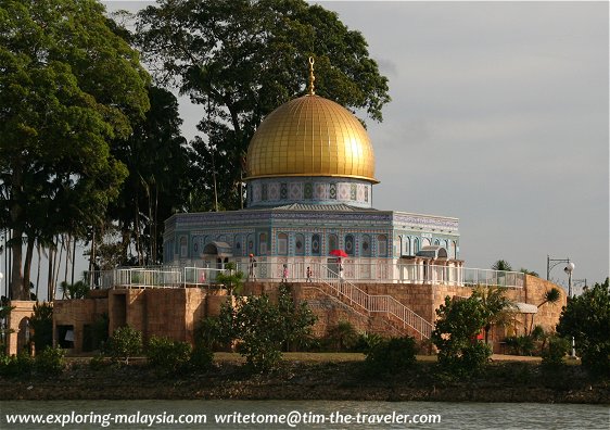 The Dome of the Rock replica, as seen from the Terengganu River