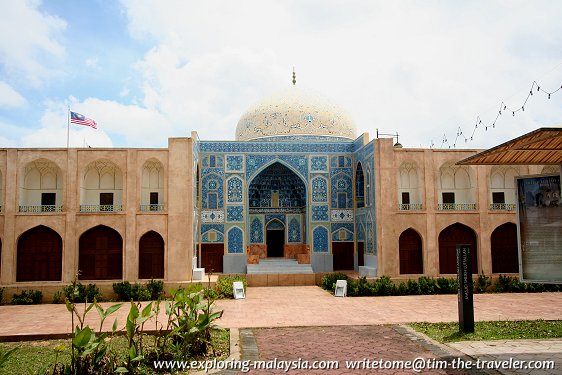 Replica of Sheikh Lotf Allah Mosque at Taman Tamadun Islam, Kuala Terengganu