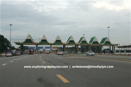 Sungai Dua Toll Plaza