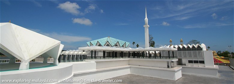 Replica of Malaysia's Masjid Negara at Taman Tamadun Islam