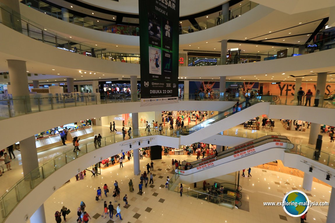 Interior of Aman Central Mall