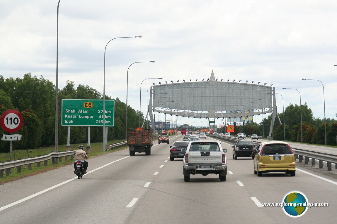 Arriving in Kuala Lumpur from the south