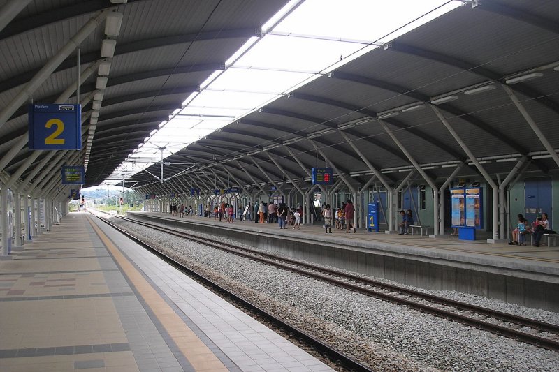 Batang Kali Komuter Station