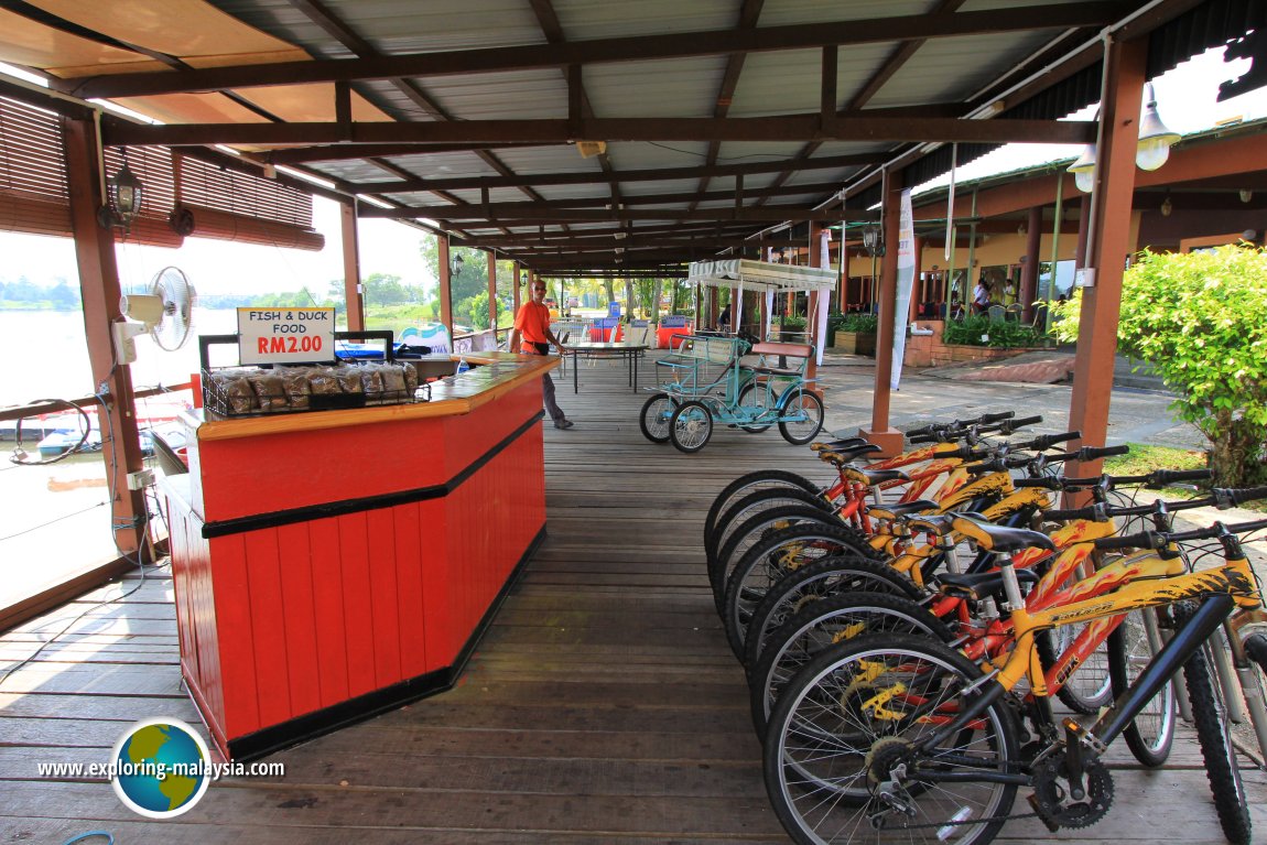 Bicycles for rent at Bukit Merah Laketown Resort